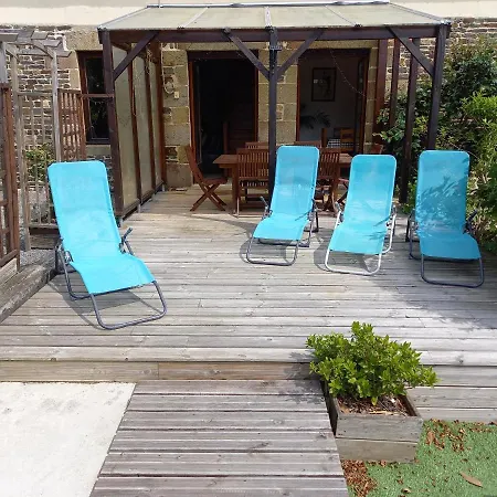 別荘 La Gasteboisiere With Swimming Pool And Games