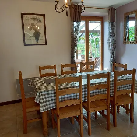 La Gasteboisiere With Swimming Pool And Games 度假居 *
