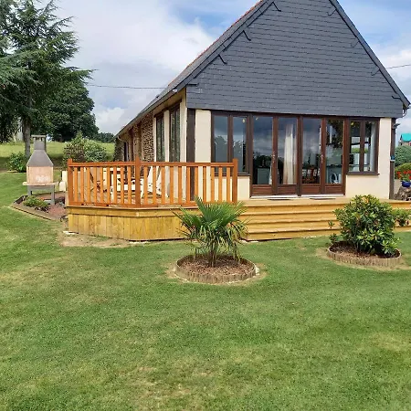 La Gasteboisiere With Swimming Pool And Games Сasa de vacaciones *