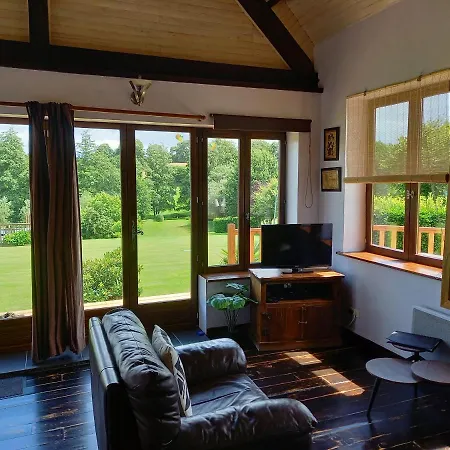 別荘 La Gasteboisiere With Swimming Pool And Games Le Mesnil-Adelee