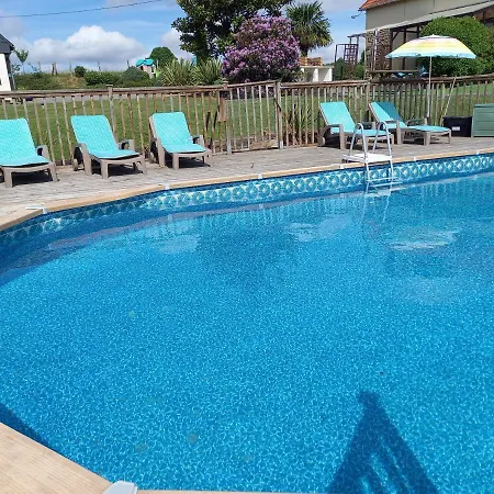 La Gasteboisiere With Swimming Pool And Games Le Mesnil-Adelee