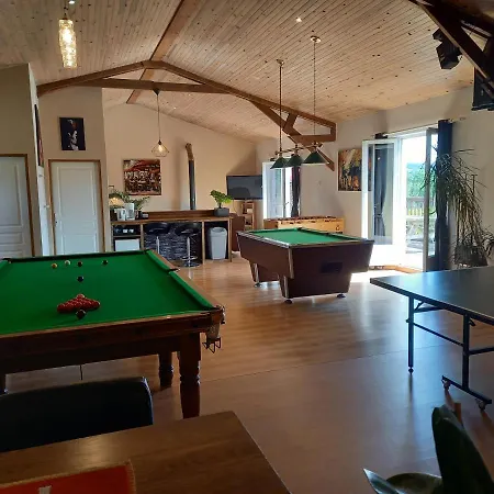 La Gasteboisiere With Swimming Pool And Games