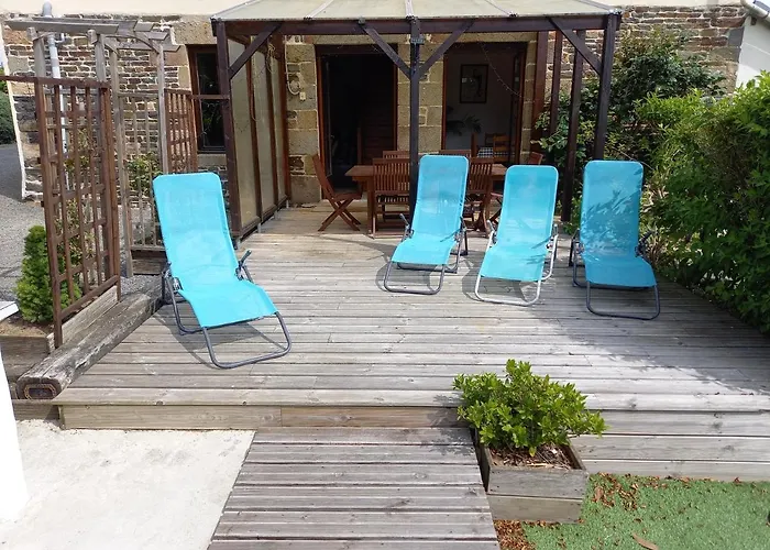 Holiday home La Gasteboisiere With Swimming Pool And Games