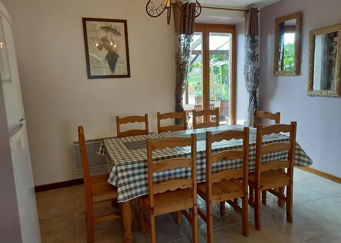 La Gasteboisiere With Swimming Pool And Games Holiday home *