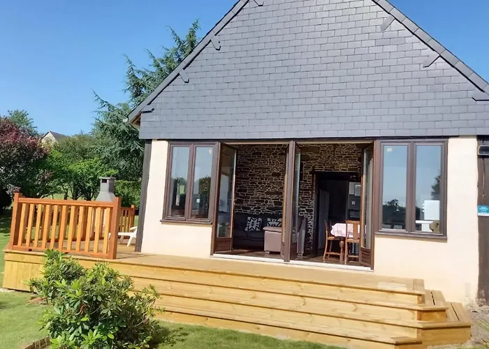 La Gasteboisiere With Swimming Pool And Games * Le Mesnil-Adelee