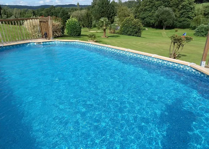 La Gasteboisiere With Swimming Pool And Games Сasa de vacaciones *