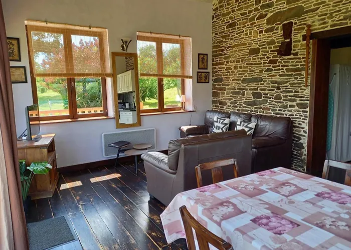 La Gasteboisiere With Swimming Pool And Games Сasa de vacaciones Le Mesnil-Adelee