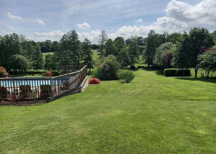 La Gasteboisiere With Swimming Pool And Games Le Mesnil-Adelee