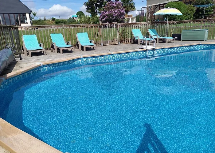 La Gasteboisiere With Swimming Pool And Games Le Mesnil-Adelee