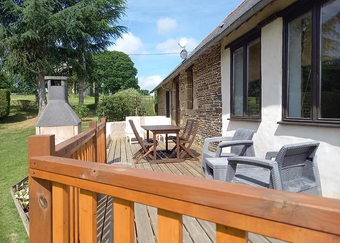 Сasa de vacaciones La Gasteboisiere With Swimming Pool And Games