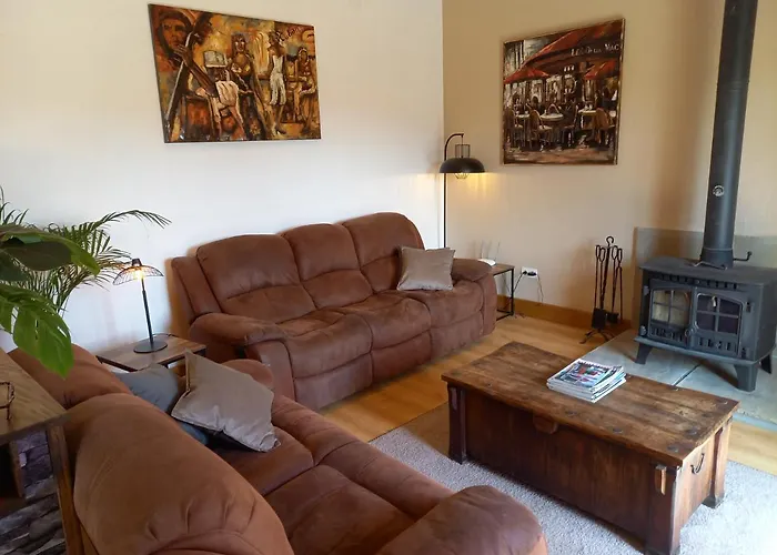 La Gasteboisiere With Swimming Pool And Games *